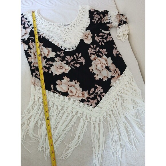 Crochet Fringe V Neck M short Sleeve Peasant Top Floral Tassels Lace Bohemian - Picture 8 of 14
